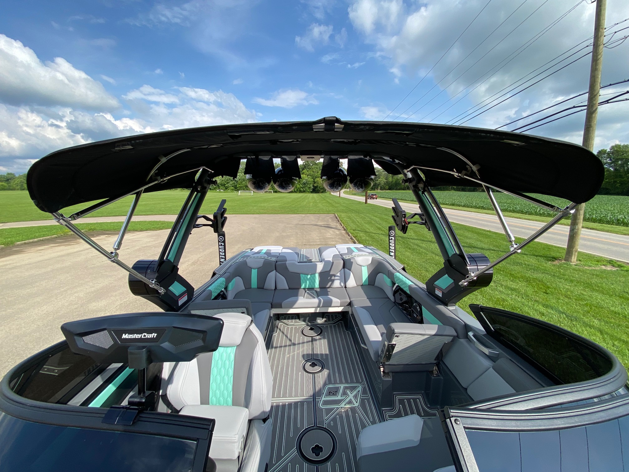 2022 MasterCraft XT24 – Loaded & Immaculate! Icon